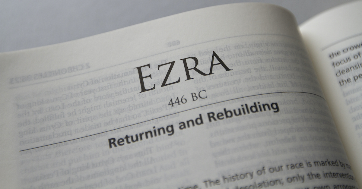 The Bible Verses from Ezra Chapter 5 - Ylt
